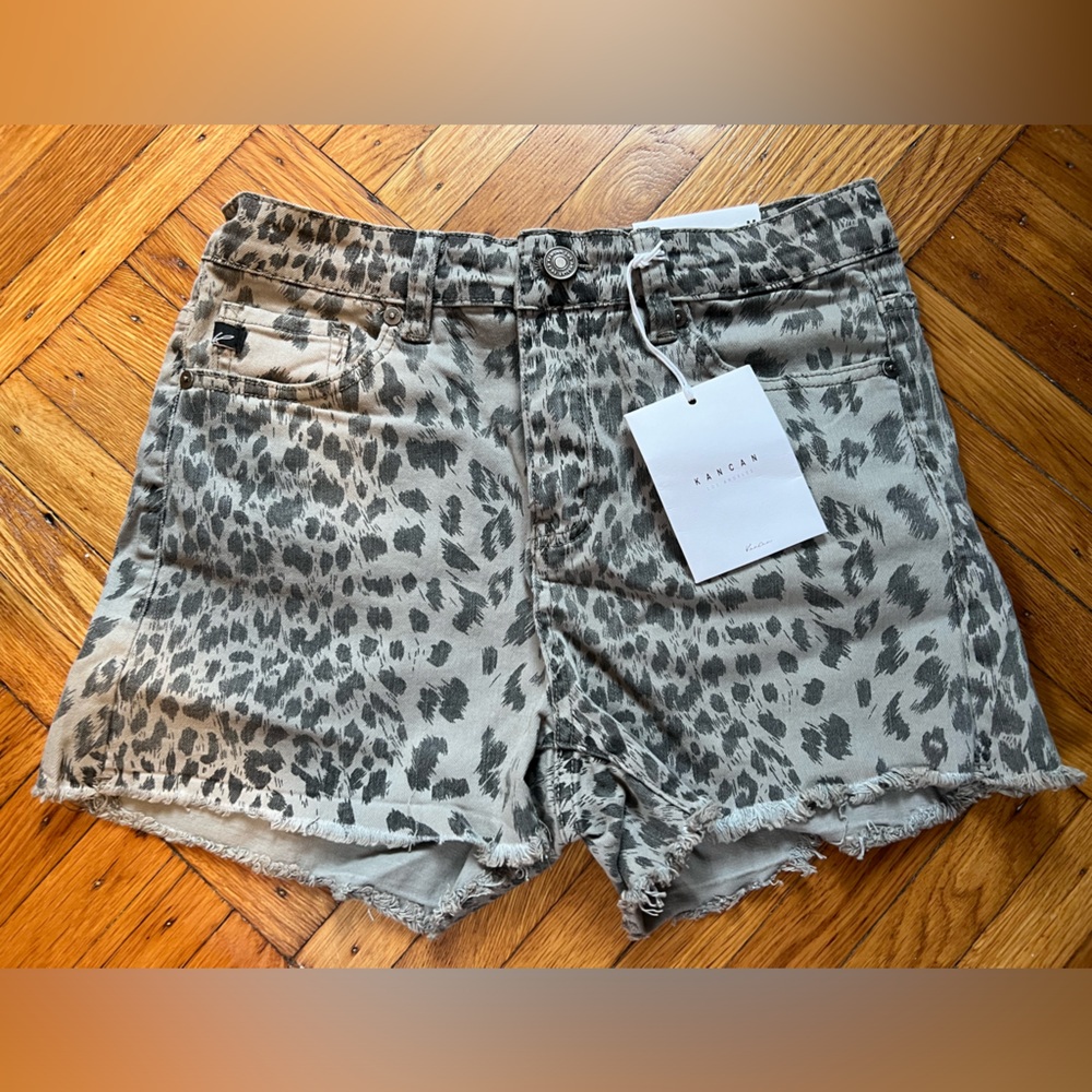 KanCan distressed animal print shorts